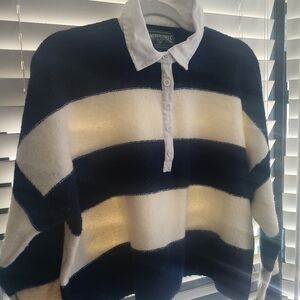 American Eagle Outfitters Blue and White Crew Neck Sweater